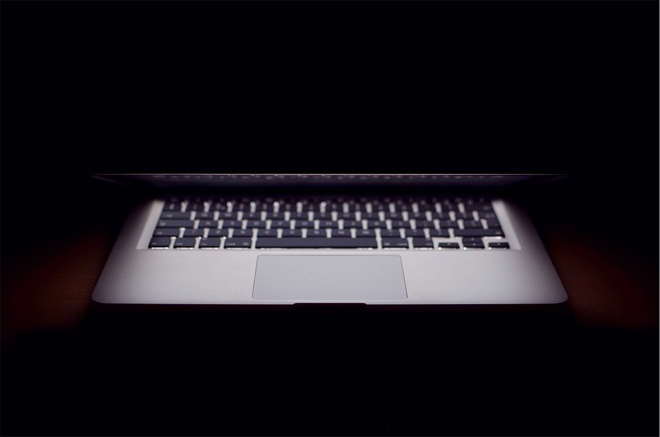 zagrożenie w sieci, sieć cyberbezpieczeństwo, www, atak hakerski